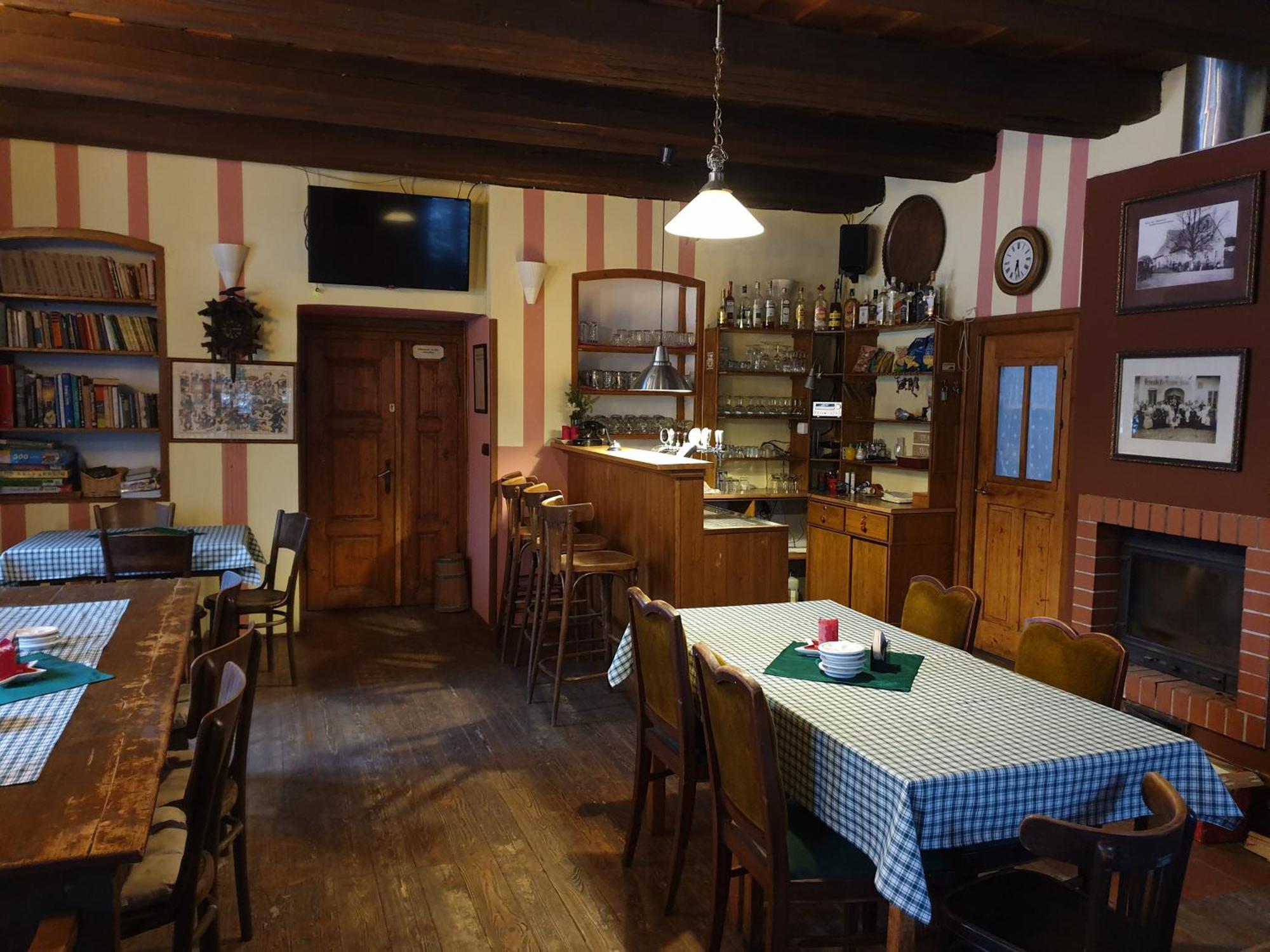 Penzion U Suchanku Mezimesti Bagian luar foto